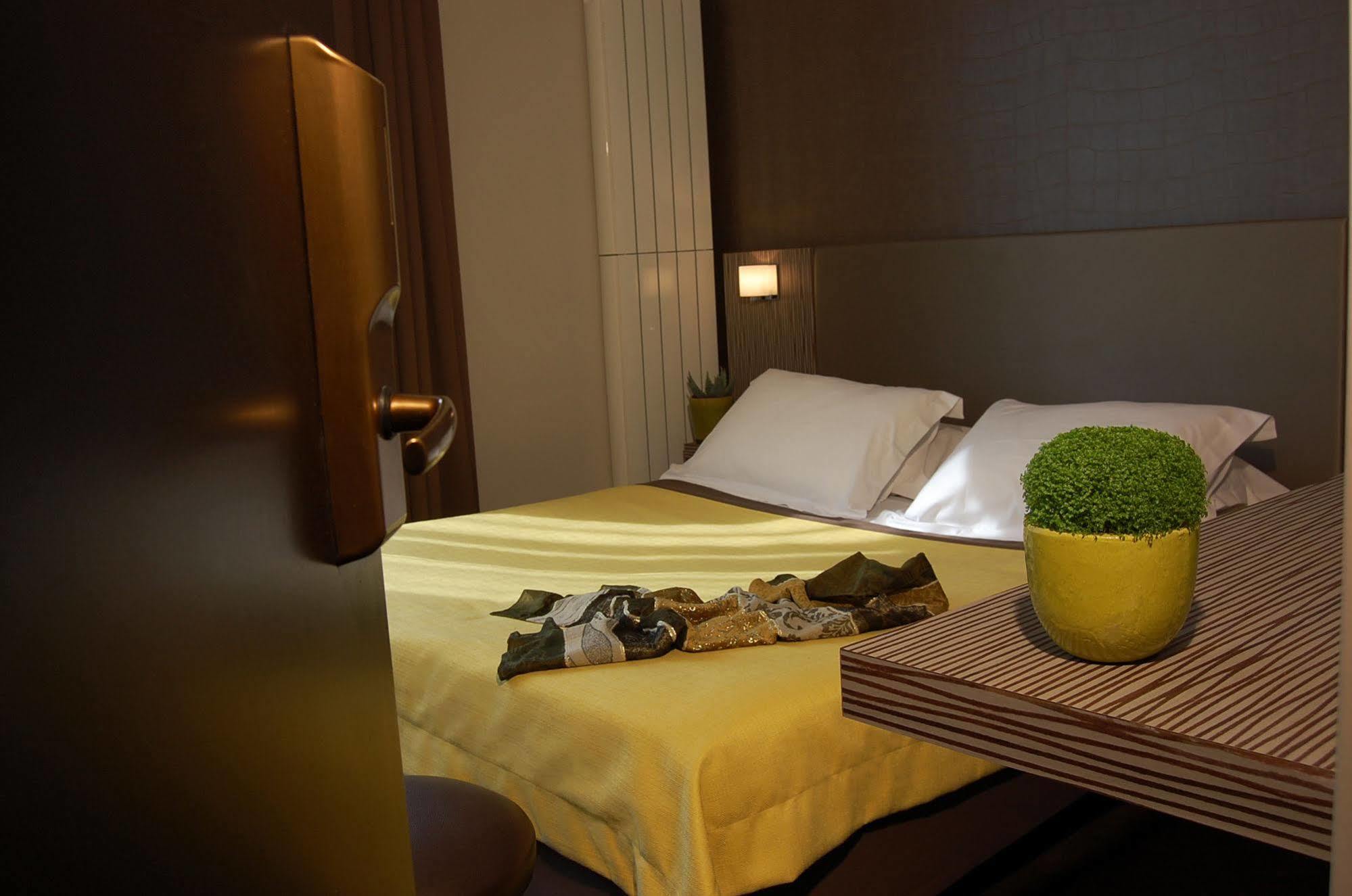 Acropole Otel Paris Dış mekan fotoğraf